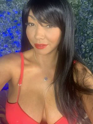 Charmaine Sinclair content