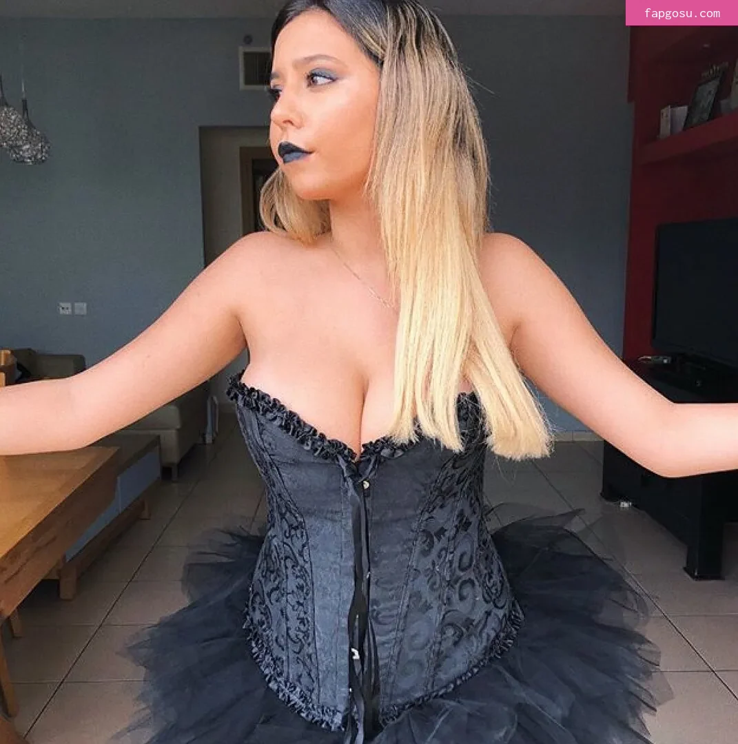 Coral Sharon