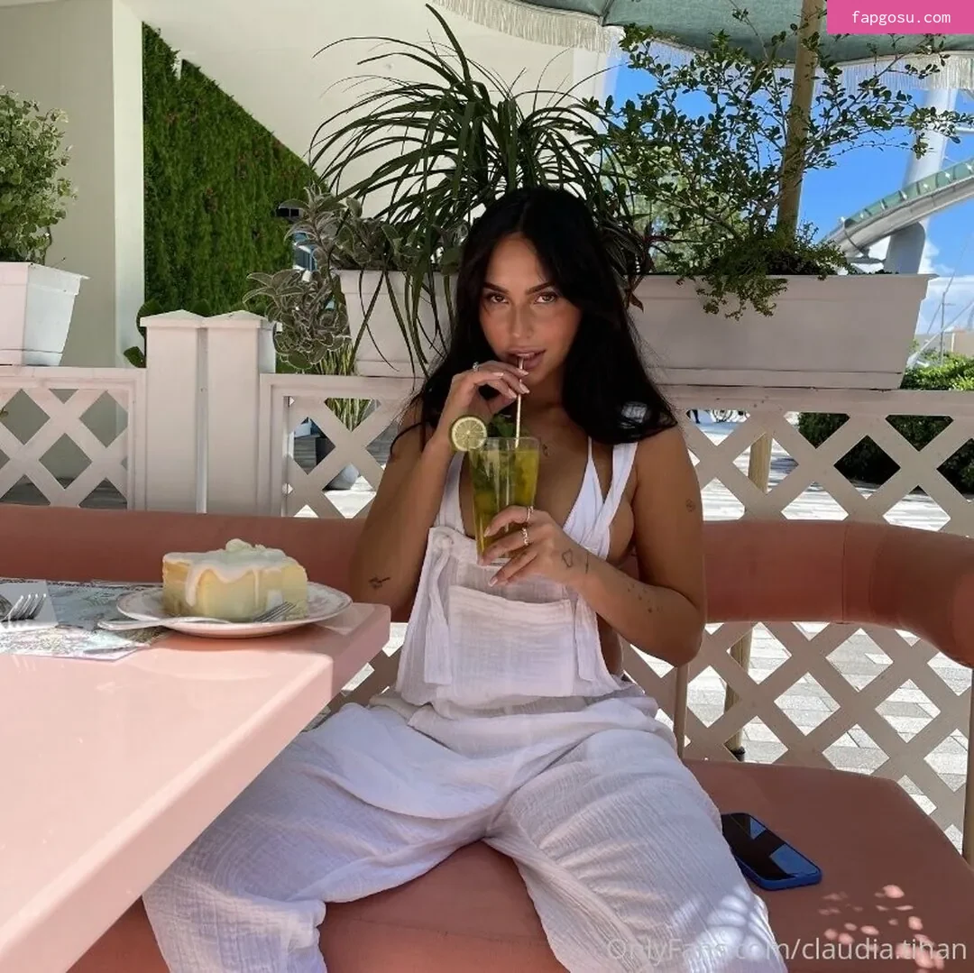 Claudia Tihan