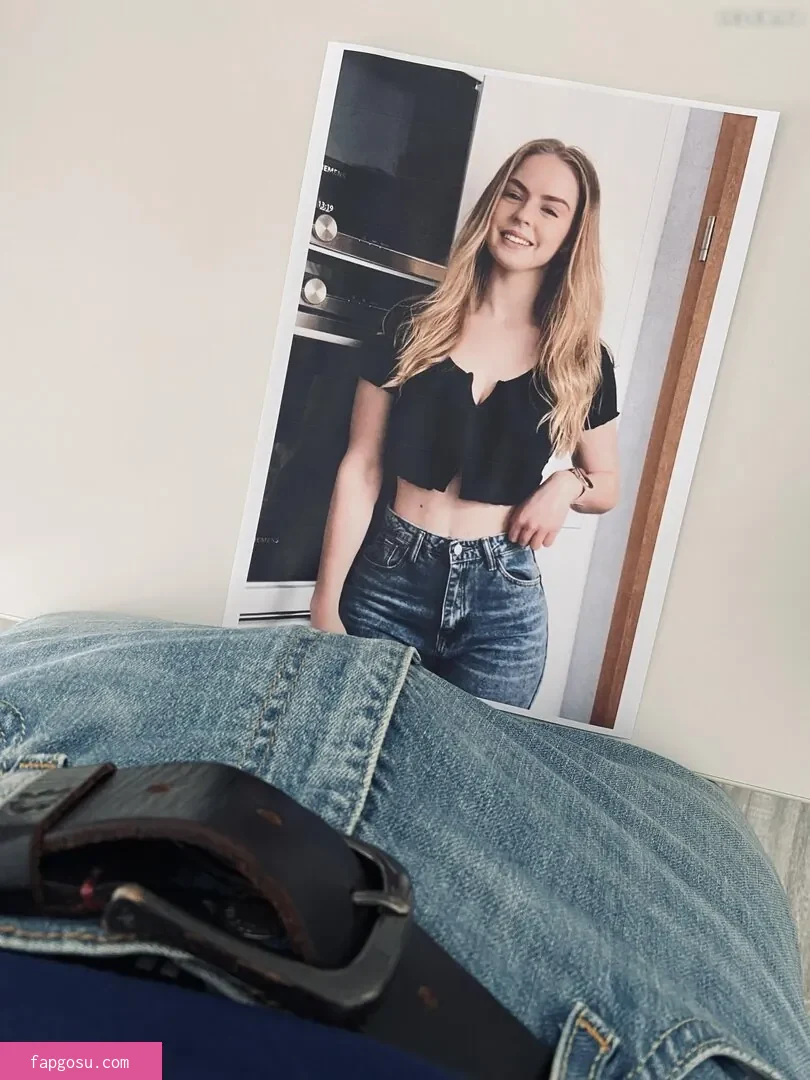Cock Tributes