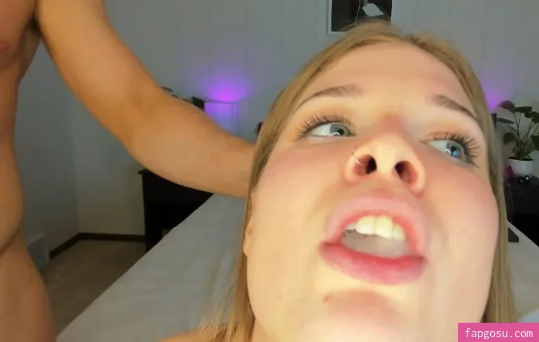 cumplaycouple