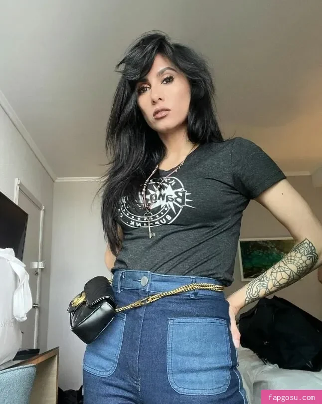 Cristina Valenzuela