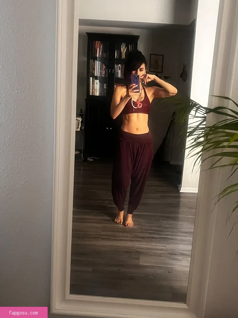 Cristina Valenzuela