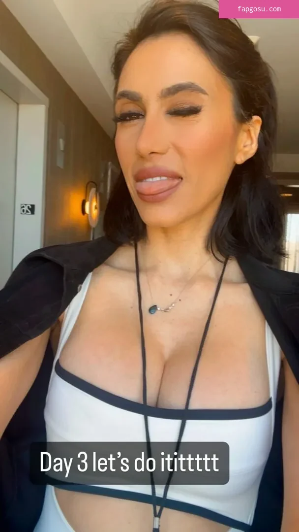 Cristina Valenzuela
