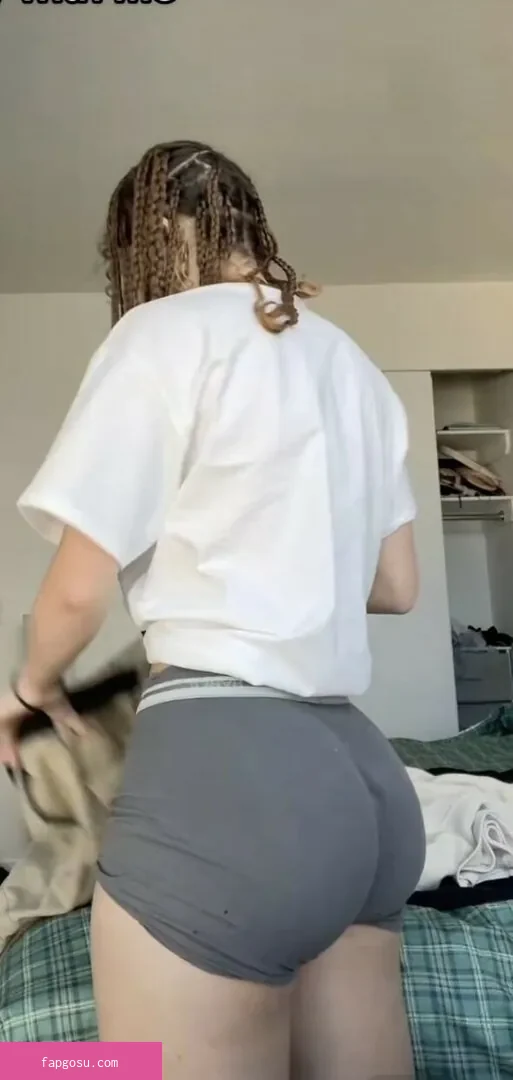 clara.west