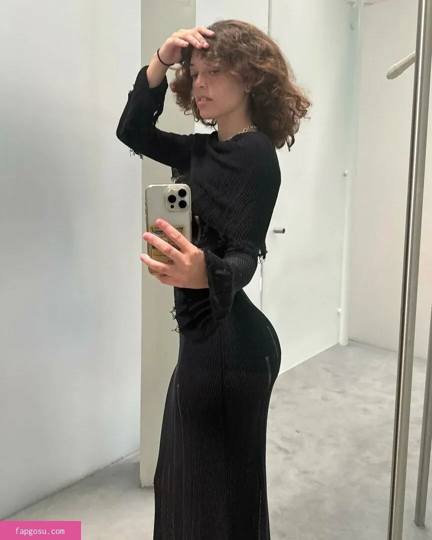 clara.west