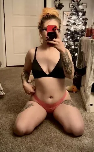 dabrowniebabe content