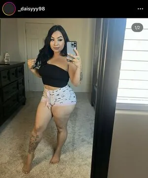 _daisyyy98 content
