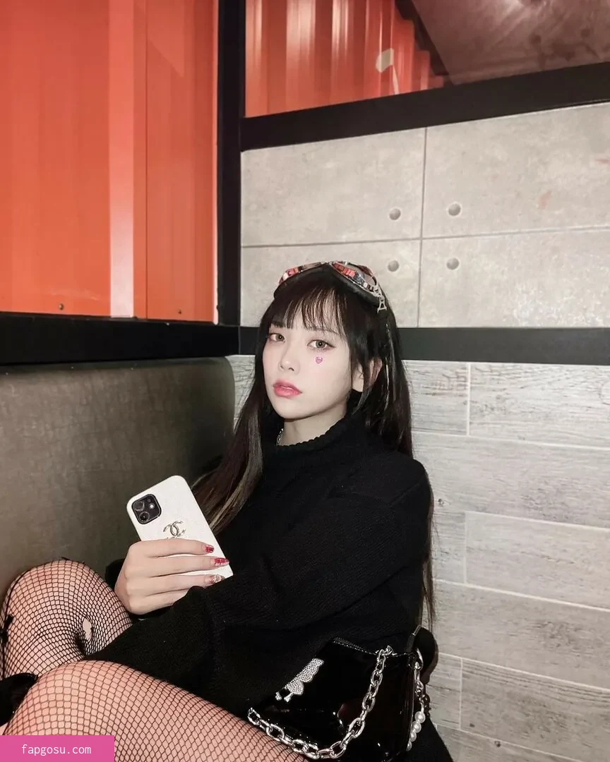 dami_amond