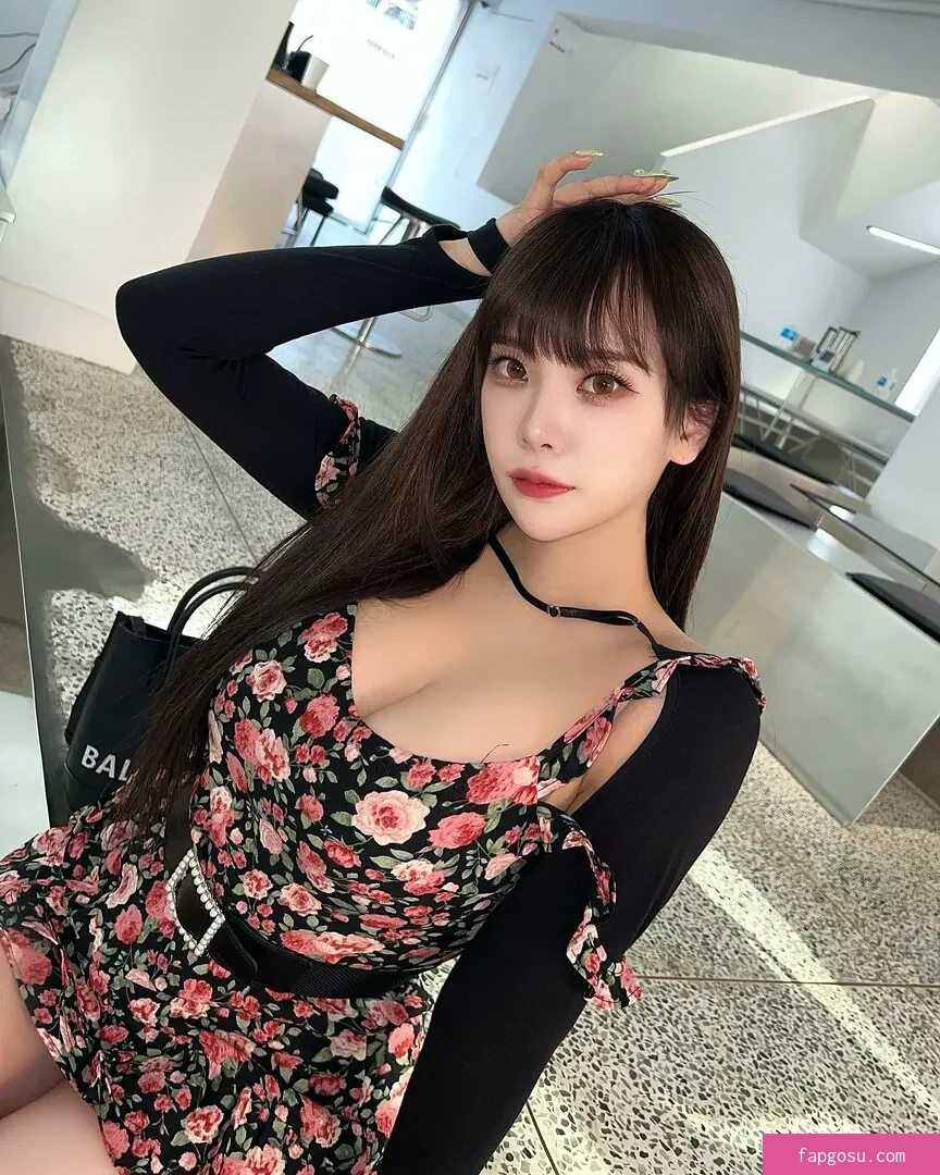 dami_amond