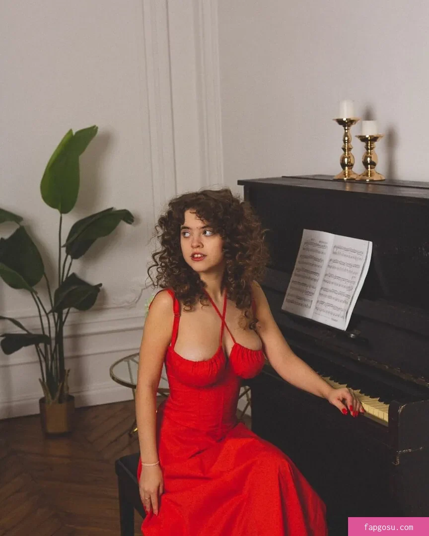 Daria Aref