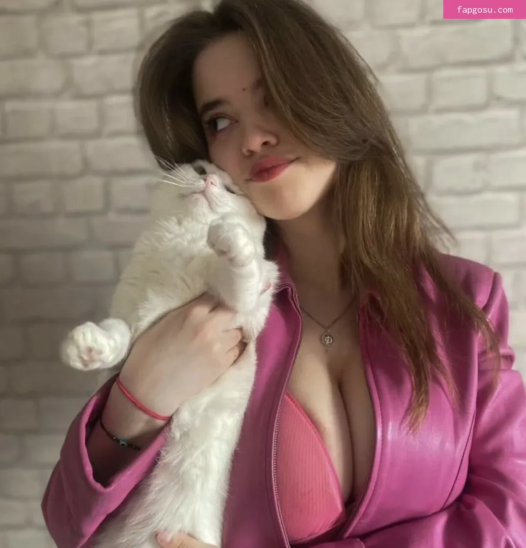 Daria Aref
