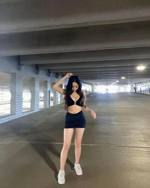 Daisy Chang content