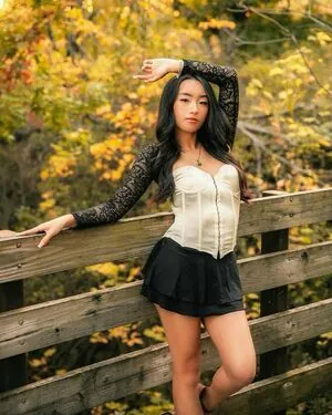 Daisy Chang content
