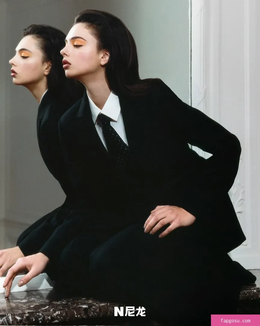 Deva Cassel