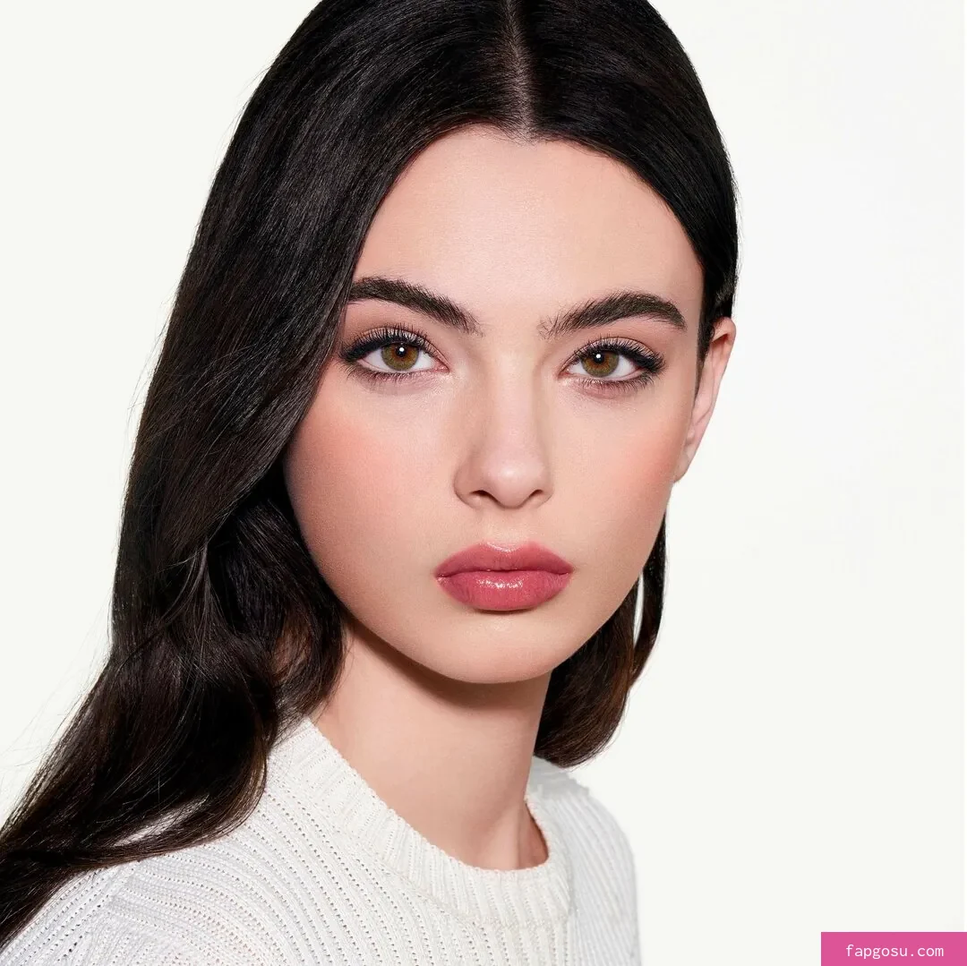 Deva Cassel
