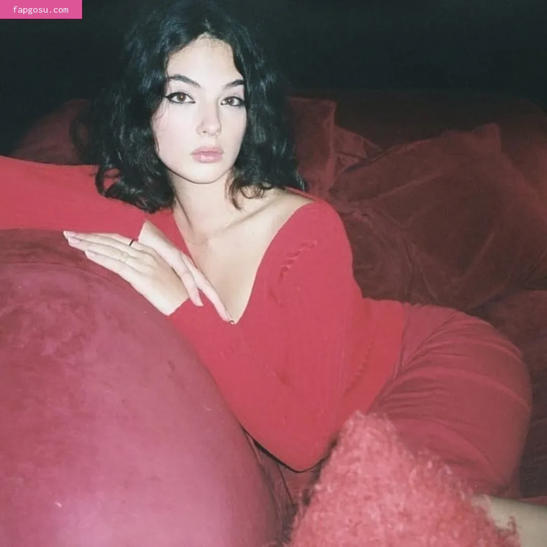 Deva Cassel