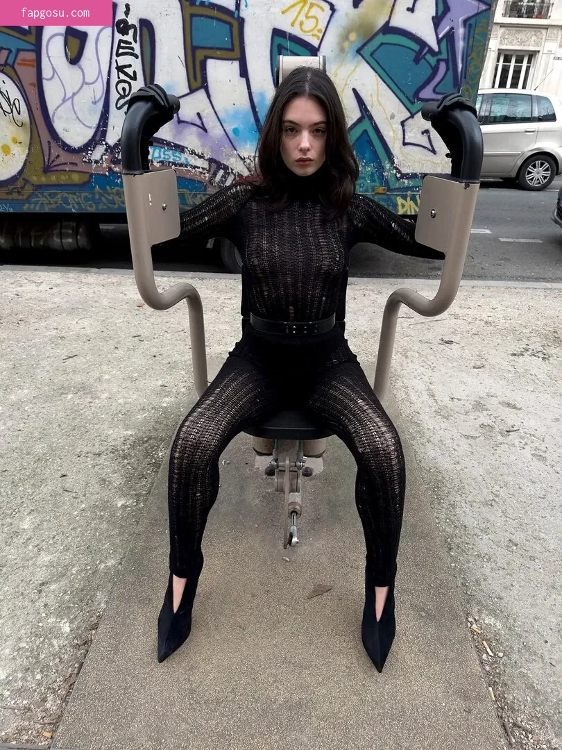 Deva Cassel