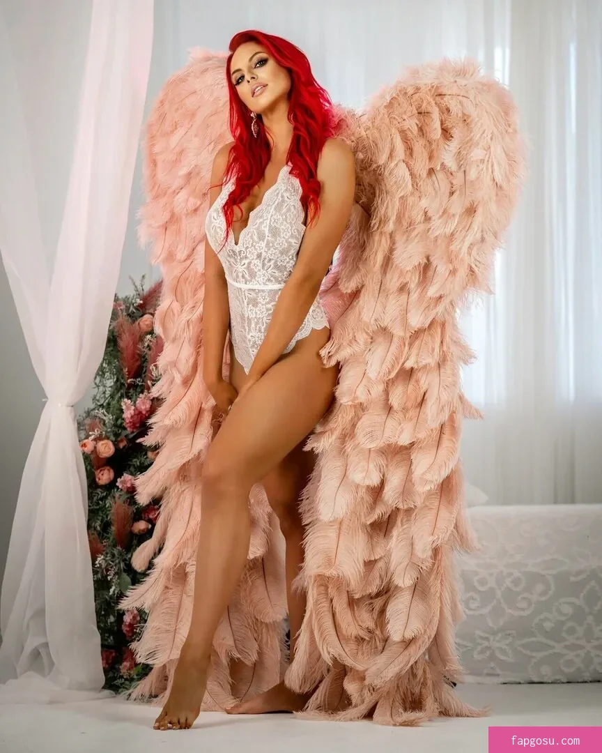 Danni Ellexo