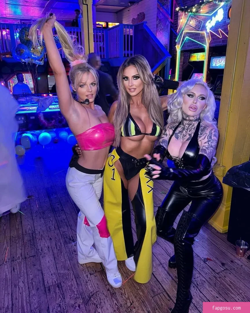 Danni Ellexo