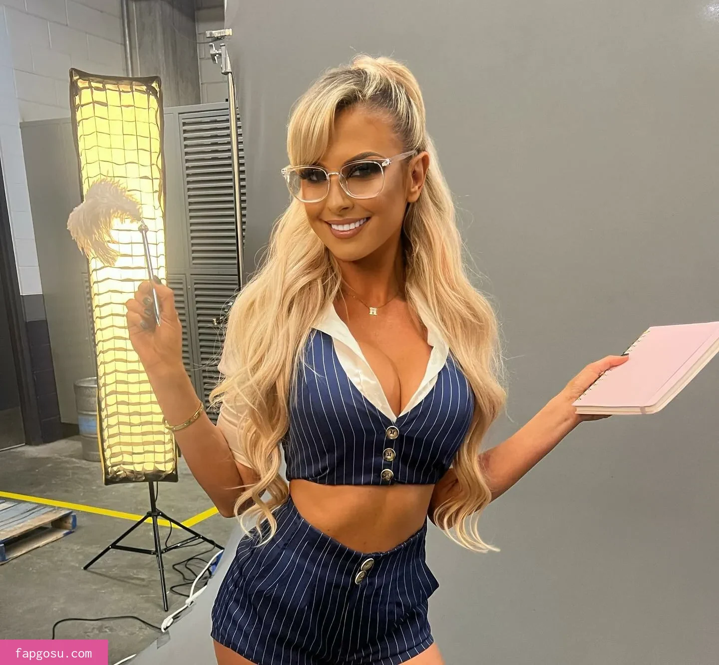 Danni Ellexo
