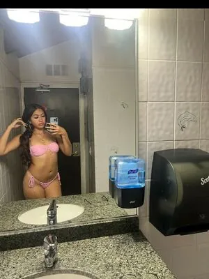 Destoosmiiley content