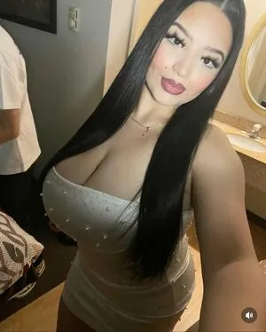 dezloaizaaa content