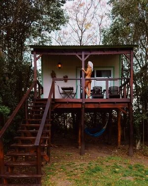 Dora Figueiredo content