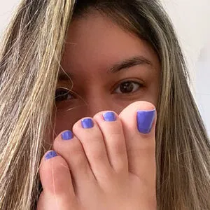 Dryka Feet