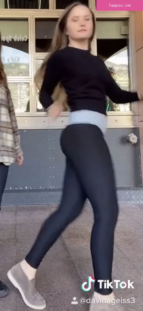 Davina Geiss