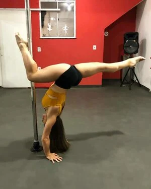 Daniele Hypolito content