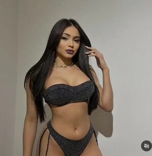 dhayanesantos_ content