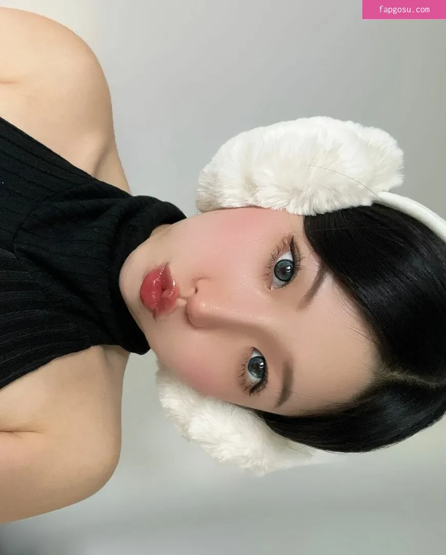 Duyenn Hipp - Photo #543