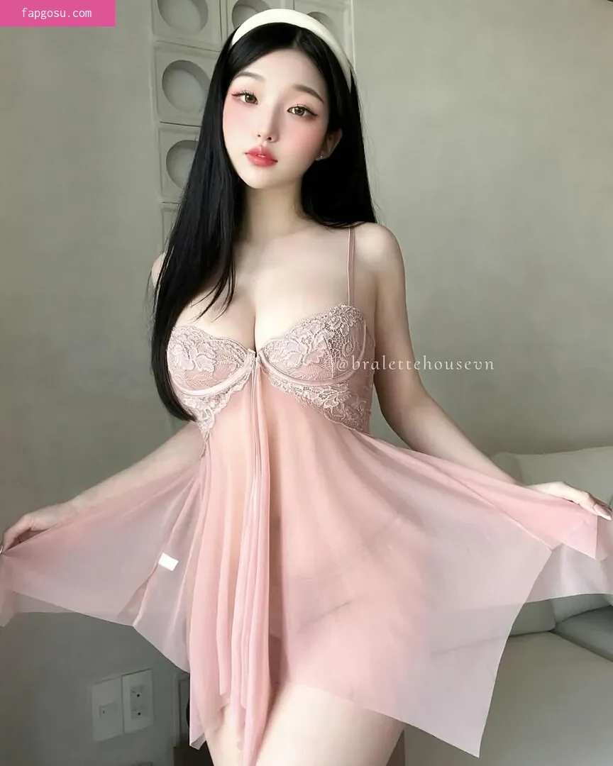 Duyenn Hipp - Photo #947