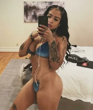 Distortedd content