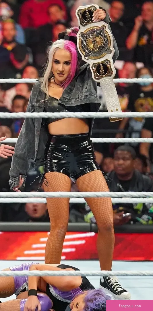 Dakota Kai