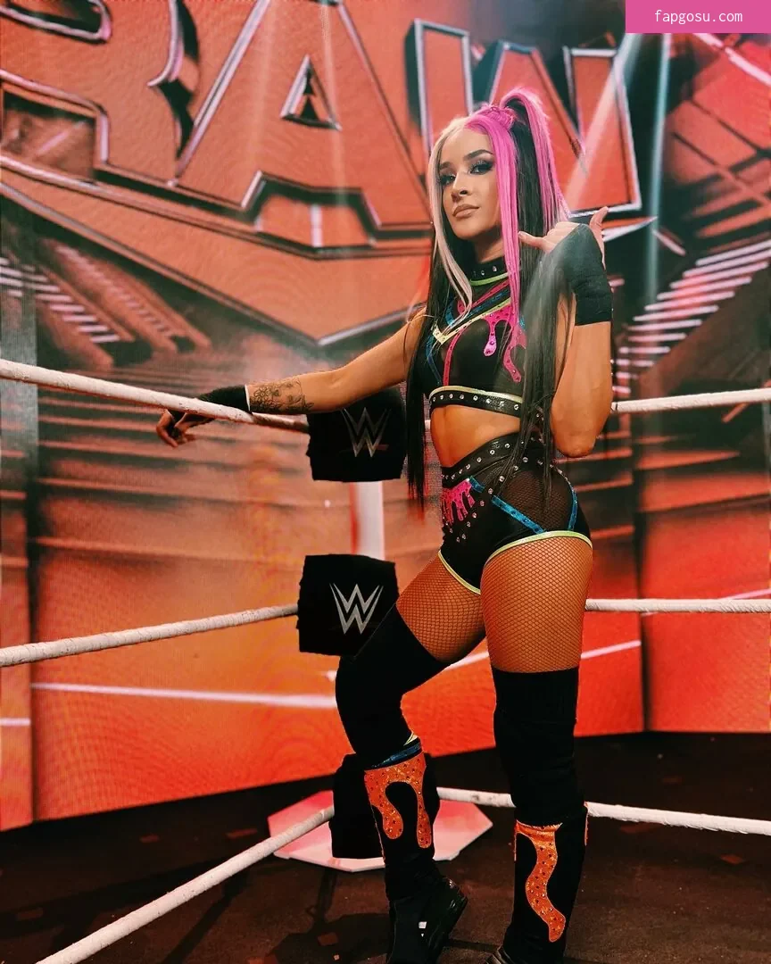 Dakota Kai