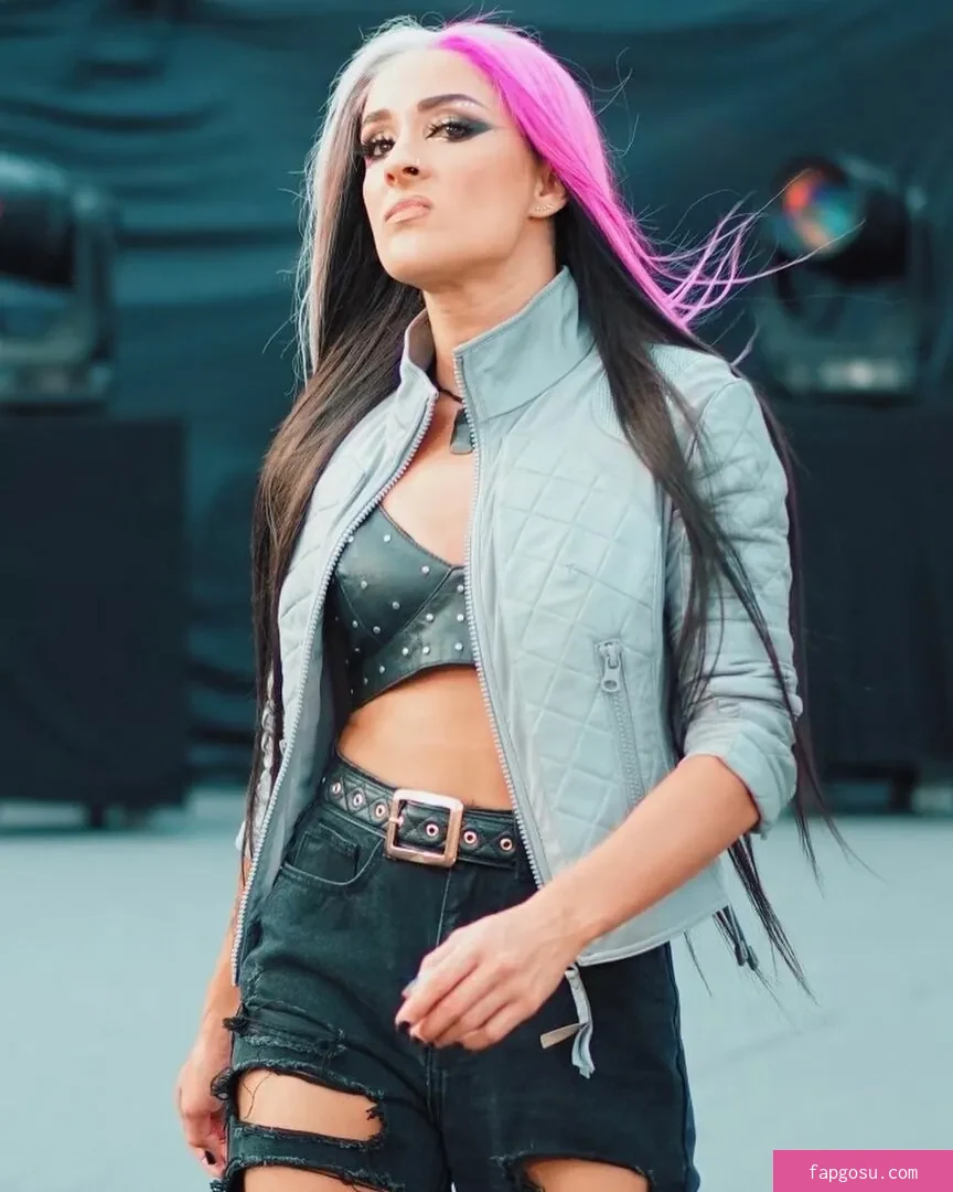 Dakota Kai