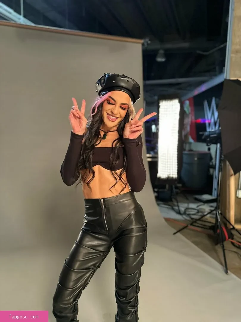 Dakota Kai