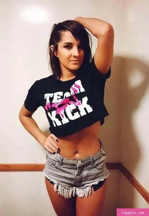 Dakota Kai