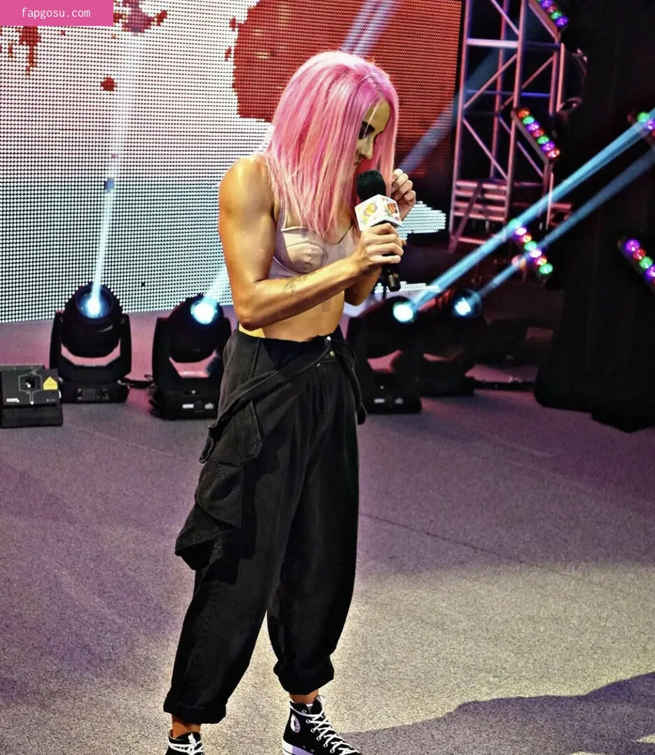 Dakota Kai