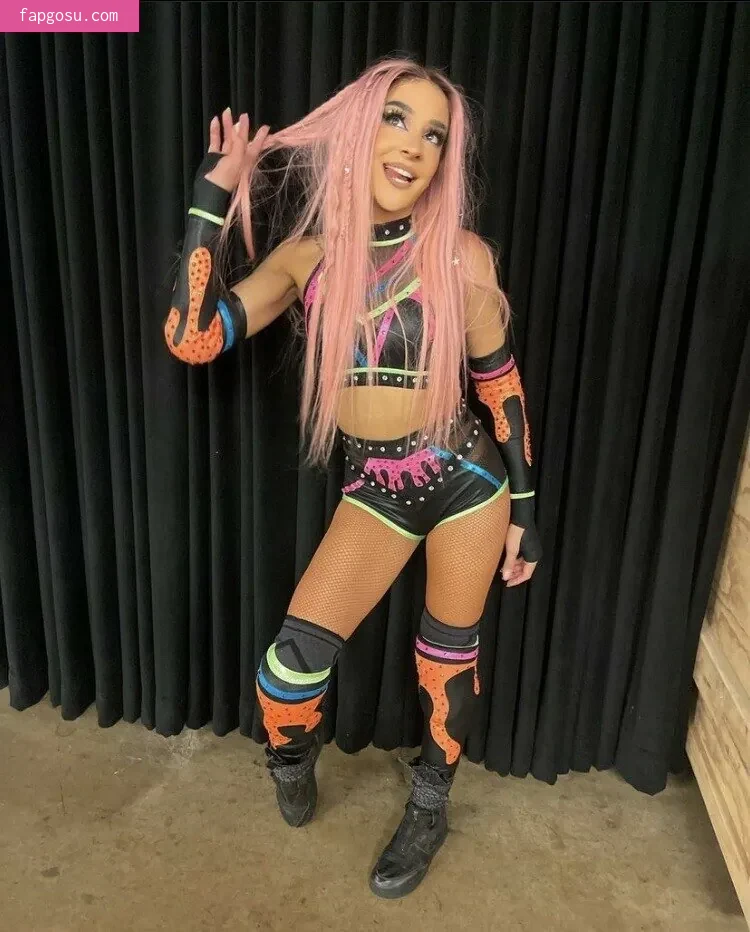 Dakota Kai