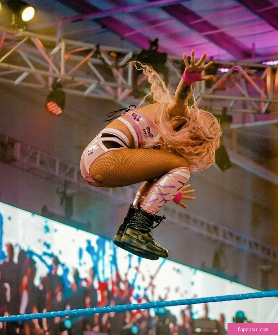 Dakota Kai