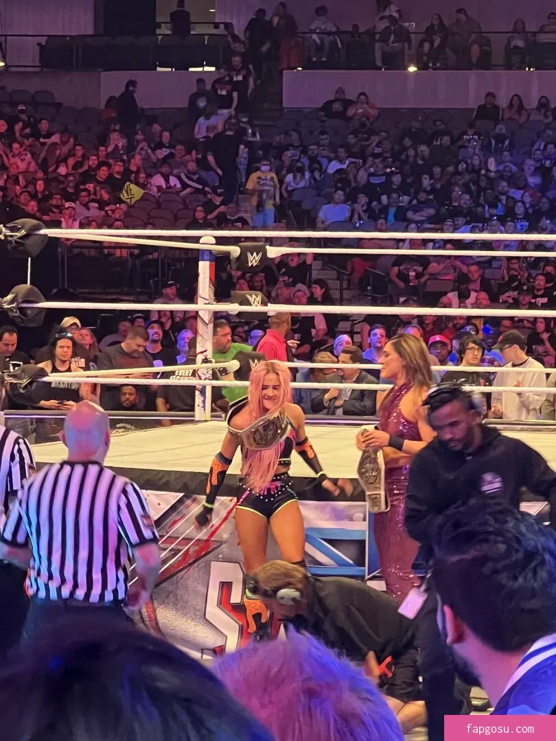 Dakota Kai