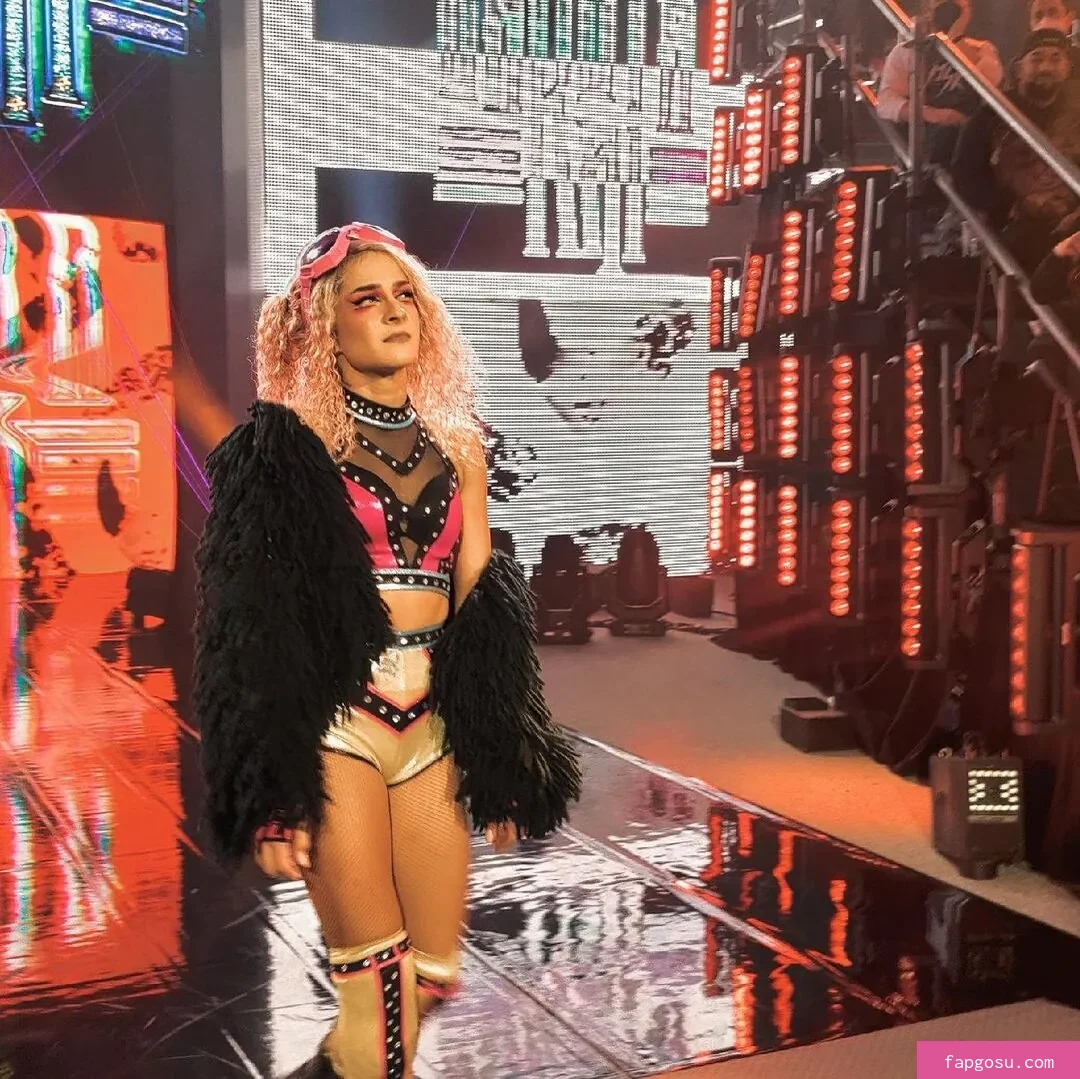 Dakota Kai