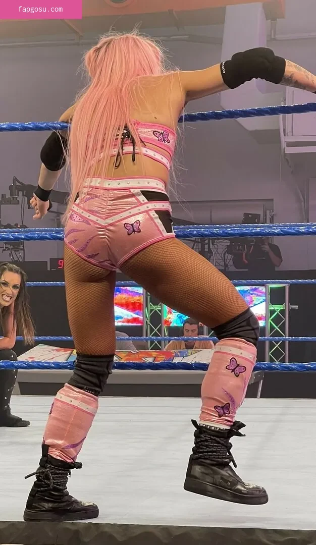 Dakota Kai