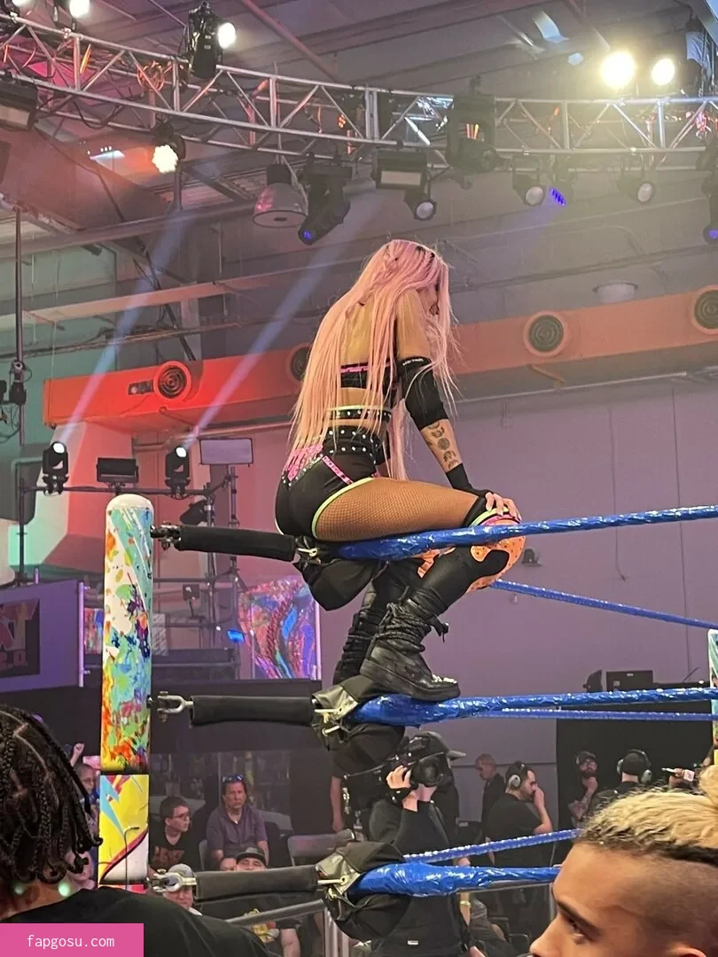 Dakota Kai