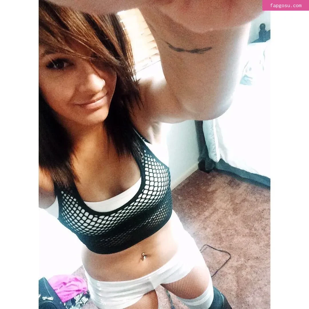 Dakota Kai