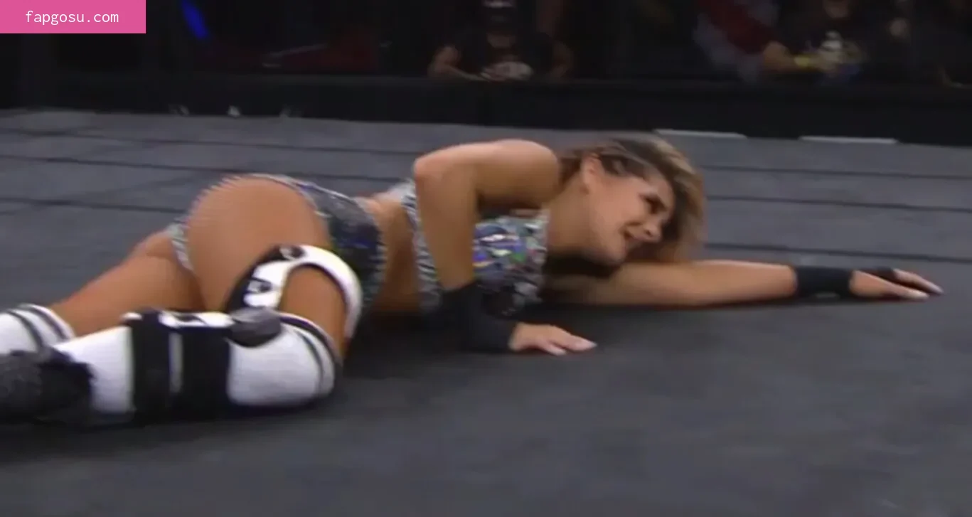 Dakota Kai