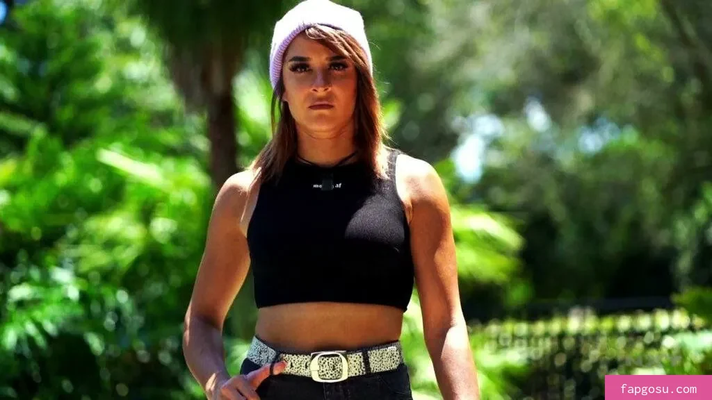 Dakota Kai